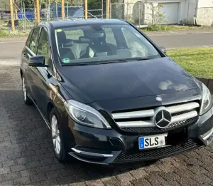Mercedes-Benz B 180 CDI 7G-DCT Bild 2