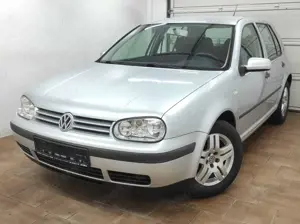 Volkswagen Golf IV 1.4 KLIMA ALLWETTER ESP BC USB AUX ZV SPECIAL