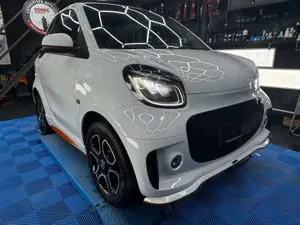 smart forTwo Smart ForTwo EQ Brabus-7TKm-LED-Leder-Navi-Panorama-Einzelstück