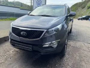 Kia Sportage Attract 2WD Klima Navi Kamera 17"