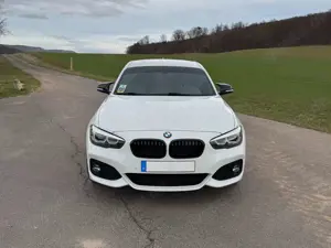 BMW 120 120i Aut.