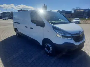 Renault Trafic Trafic ENERGY dCi 145 L1H2 3,0t Komfort Bild 4