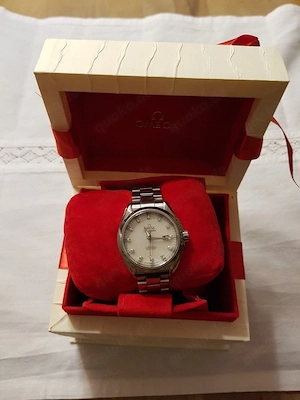 Omega Seamaster Aqua Terra Armbanduhr Damenuhr mit Stahlarmband Automatik 34mm