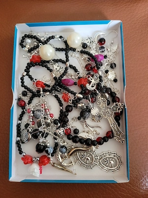 gothic grufti schmuck