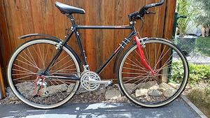 Staiger Redbull Sport-Trekking-Fahrrad, 26 -Rahmen mit Shimano DX LX-MTB-Schaltung