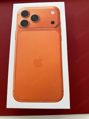 Apple iPhone 17 Pro Max 256GB cosmic orange