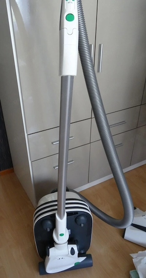 Vorwerk Kobold VT270   EB 370 und Nasssauger Bild 2