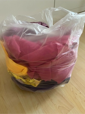 Sack mit verschiedenen Stoffen