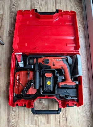 HILTI TE 2-Nuron Akku Bohrmaschine mit Akku+ Ladegerät und Koffer