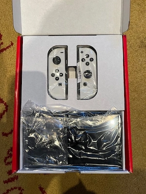 Nintendo switch Oled neu