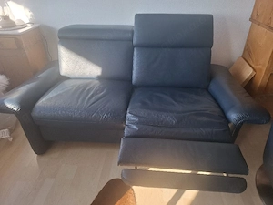 Zweisitzer-Ledersofa mit Sessel Bild 4