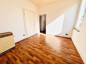 Schöne modernisierte Altbauwohnung in Stuttgart Bad Cannstatt zu vermieten