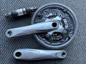 Shimano 3-fach MTB Kurbel 44 32 24 175mm + Lager Bb-ES25