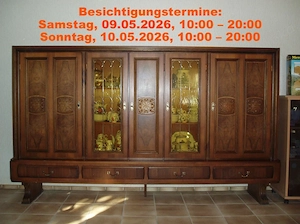 Wohnzimmerschrank aus Echtholz (Nußbaum), Meisterstück, sehr gepflegter Zustand
