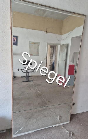 Großer Spiegel 