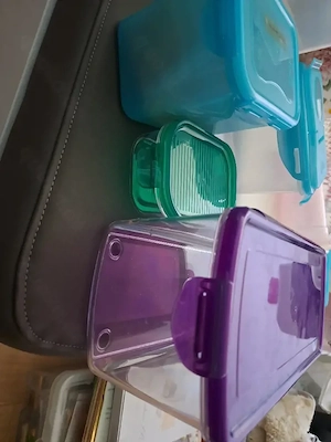 Tupperware 