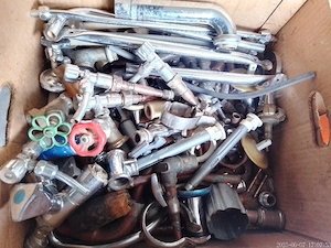 Röhren und verschiedene 