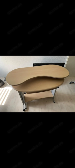 Multi-Ebenen Computertisch auf Rollen   Ergonomisch & Kompakt