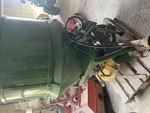 Weinbergsdüngerstreuer mit Aufsatz