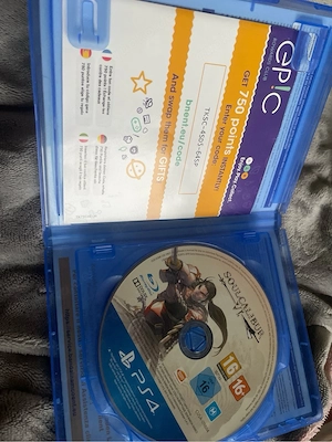 Ich verkaufe hier das PS4-Spiel Tekken 7 + Soulcalibur VI auf einer Disc.