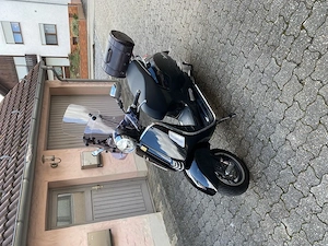 Vespa 300 GTS CC "italian Style"  inkl. Motorradanhänger