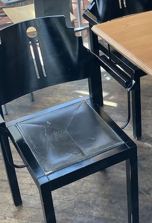 THONET Wien Memphis 7 Designer Stühle schwarz mit Armlehne 