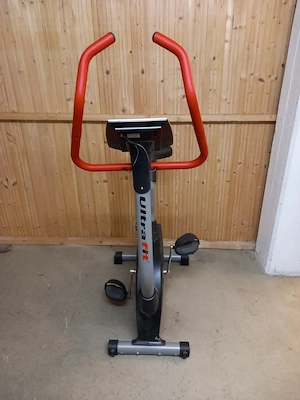Heimtrainer Racer 600