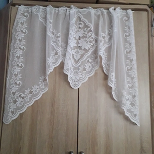 Gardine Breite 140cm x Länge ca 80 cm mit Stangendurchzug  