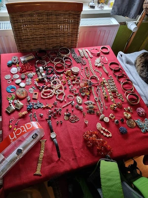 Große Schmuck Sammlung zu verkaufen -TOP TOP TOP -