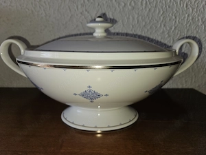 Neuwertig! Große V&B Terrine Heinrich AZUREA Villeroy & Boch TOP!