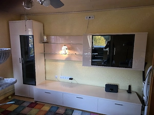 Wohnzimmerschrank Hochglanz Weiss Gebraucht Ohne Deko Musterring
