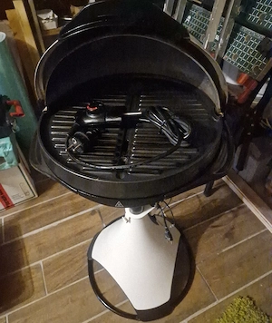 Elektrische Grill mit Musik  Bild 3