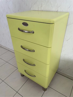 Malibu Kommode mit vier Schubladen grün
