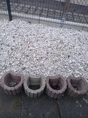 16zu 32 kies nur ganz kurz gebraucht für halben preis abzugeben.