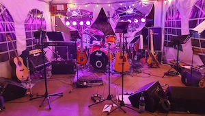 Gute Amateurband sucht gute Drummer oder gute Drummerin