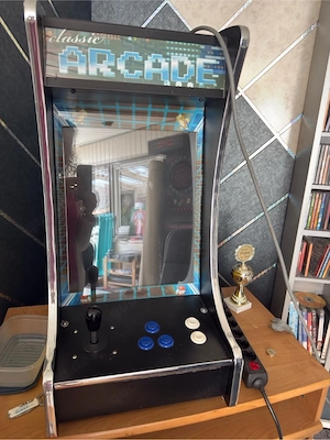 Arcade Spielautomat voll funktionsfähig 