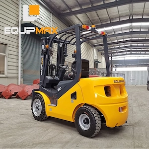 Sehr guter Zustand + Originalverpackung   Maßstab 1:25  Versand innerhalb von 2 bis 3 Tagen  Versand