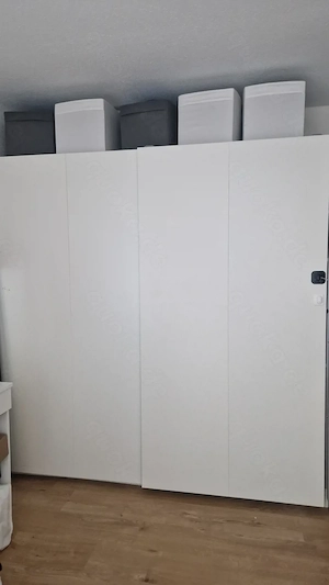 IKEA Kleiderschrank   sehr guter Zustand   wegen Umzug abzugeben