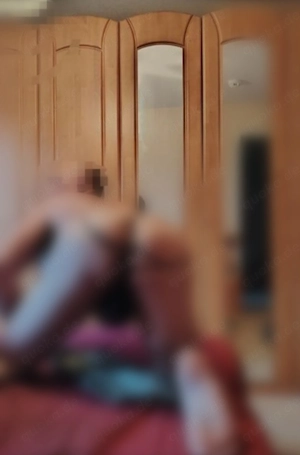 Wer möchte meinen prallen Hintern? 