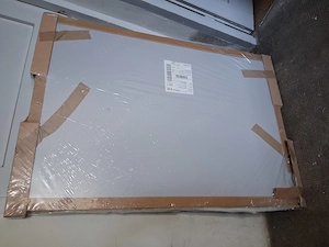 Küchen-Arbeitsplatte Nobilia mit Dekor-Kante und Arbeitsplattenfüße