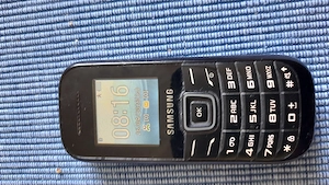 Handy   Funktelefon Samsung GTE1200i