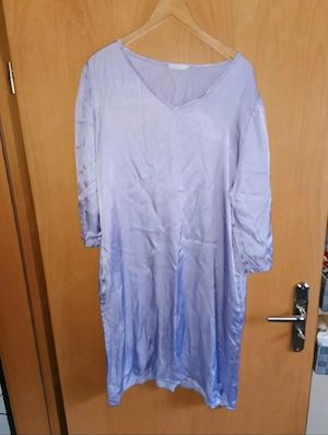 Kleid mit Satin