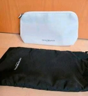 2 Armani Kosmetik Taschen Neu mit Beutel 