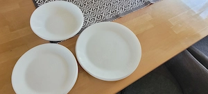 Teller und Schüssel zu verschenken
