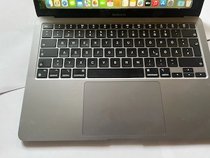 Macbook Air 13 inch M 1 Prozessor 2020 Akkuleistung jetzt bei 96%