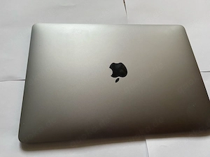 Macbook Air 13 inch M 1 Prozessor 2020 Akkuleistung jetzt bei 96% Bild 2