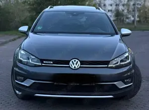 Volkswagen Golf Variant Golf VII Alltrack Variant Diesel 2.0 TDI SCR 4Motion DSG