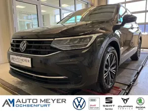 Volkswagen Tiguan Life 1.5 TSI DSG Navi AHK LED Kamera ACC