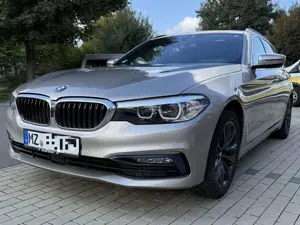 BMW 520 520d Touring Aut. Sport Line