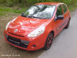 Renault Clio Bild 2